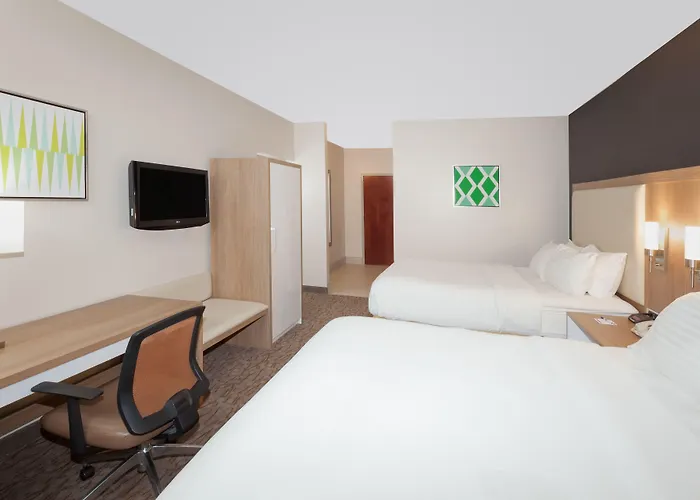 Holiday Inn Express & Suites Dayton West - Brookville By Ihg