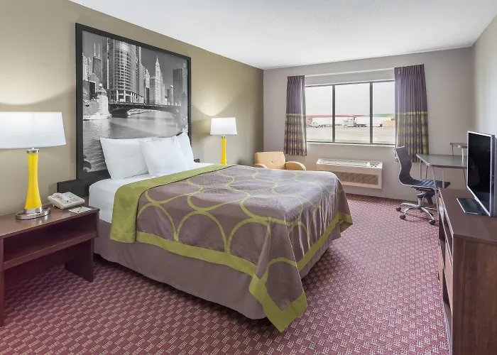 Super 8 By Wyndham Hebron Lowell Area
