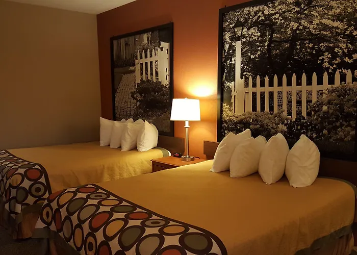 Super 8 By Wyndham Central City
