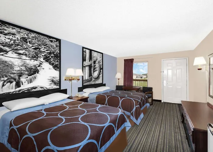 Super 8 By Wyndham Whiteville