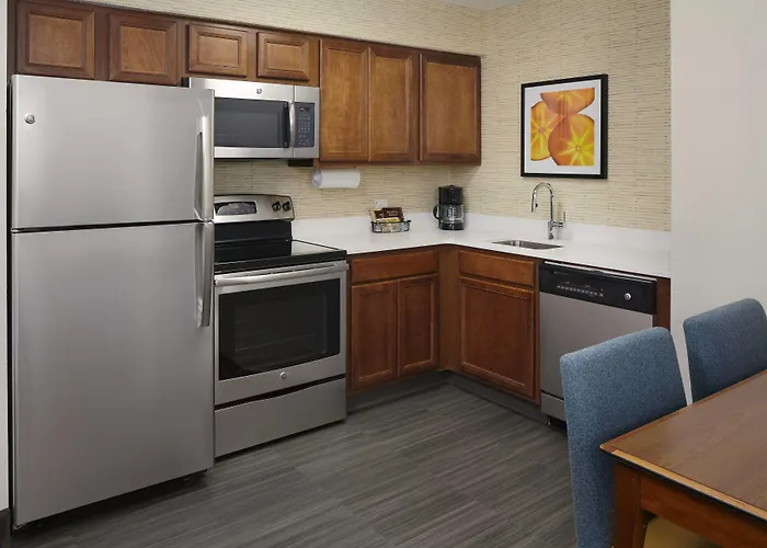 Residence Inn Saint Louis Airport / Earth City