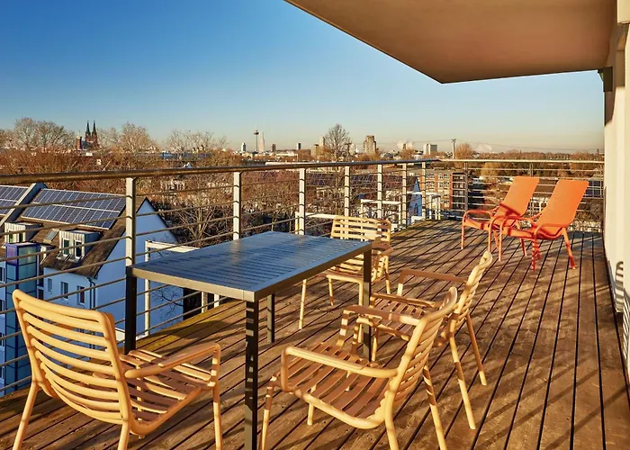 the Deutz, a Tribute Portfolio Hotel