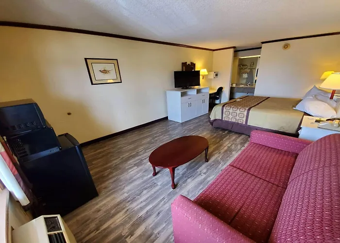 Days Inn By Wyndham Monett