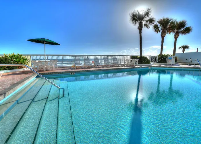 Bahama House - Daytona Beach Shores