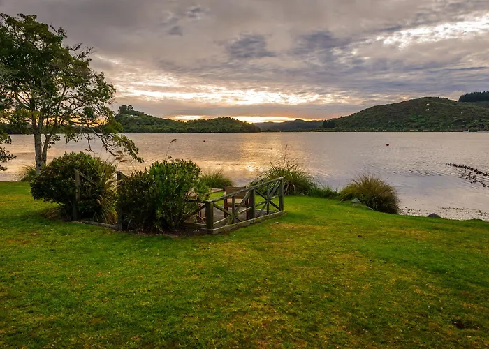 Vr Rotorua Lake Resort