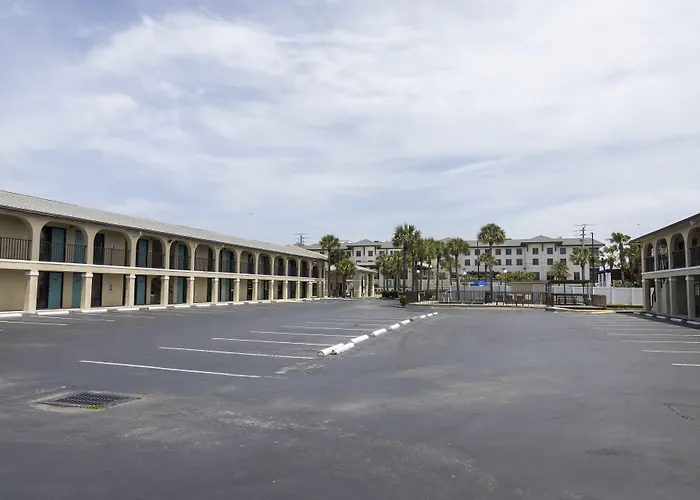 Ocean Breeze Inn