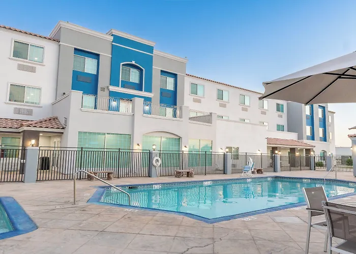 Holiday Inn Express Hotel & Suites El Centro By Ihg