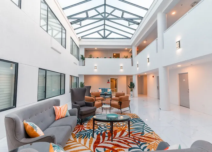 Hotel Aluxor Sfo, Shuttle Service