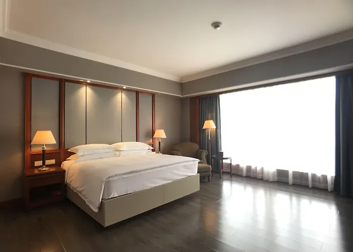 Crowne Plaza Zhanjiang Kang Yi, An Ihg Hotel