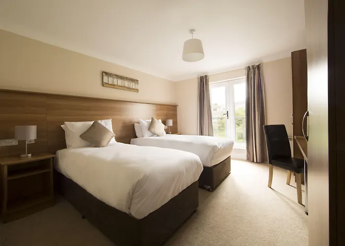 Riverside Hotel