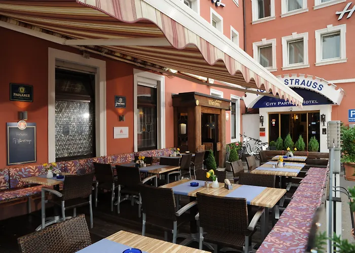 City Partner Hotel Strauss