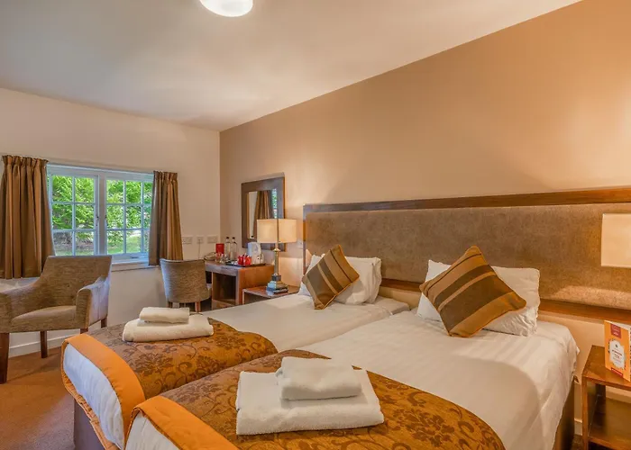 Muthu Newton Hotel