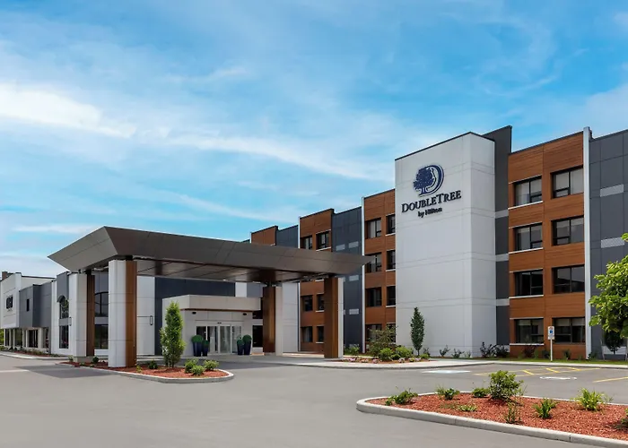 Doubletree By Hilton Kingston - Newly Renovated