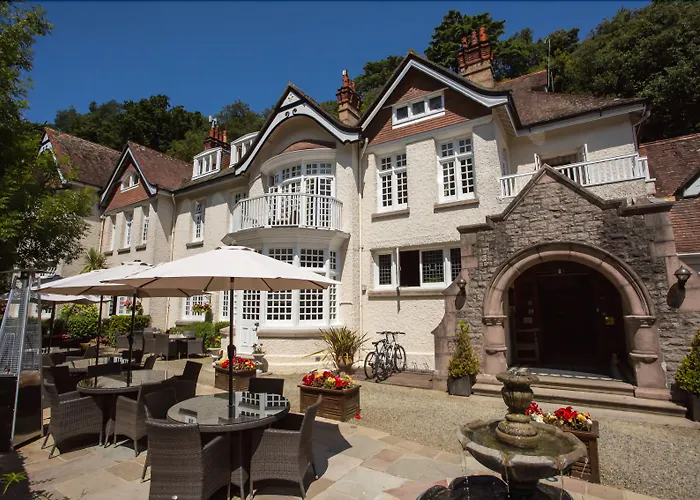 Chateau La Chaire Hotel