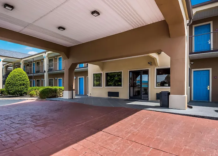 Surestay Plus Hotel By Best Western Jackson