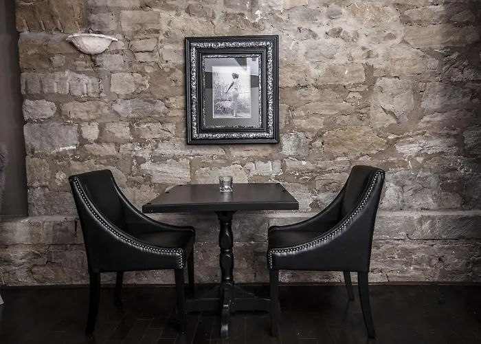 Old Stone Inn Boutique Hotel