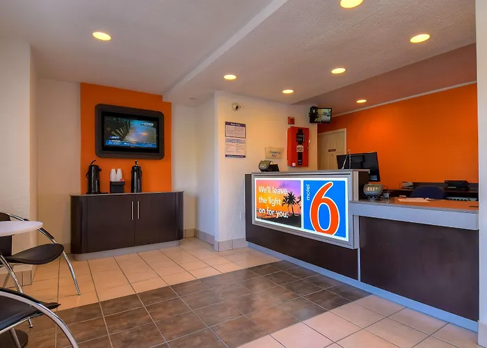 Motel 6-Rowland Heights, Ca - Los Angeles - Pomona
