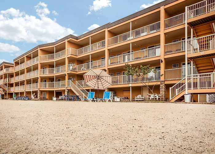 Coast Osoyoos Beach Hotel