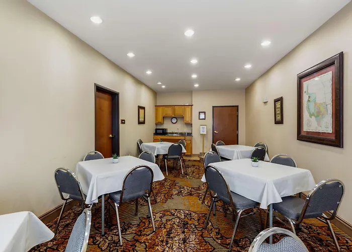 Best Western Plus Red River Inn