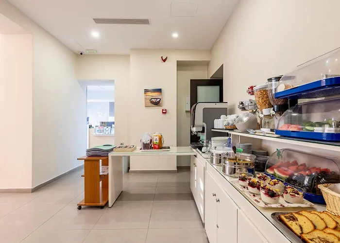 Sonia Hotel & Suites - Adults Only