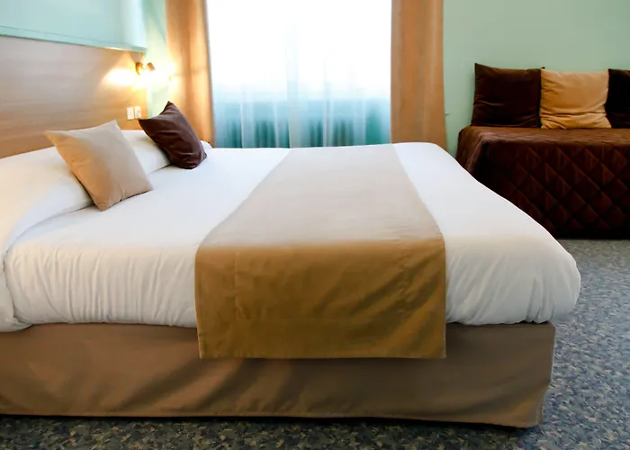 Logis Hotel Rex Lorient