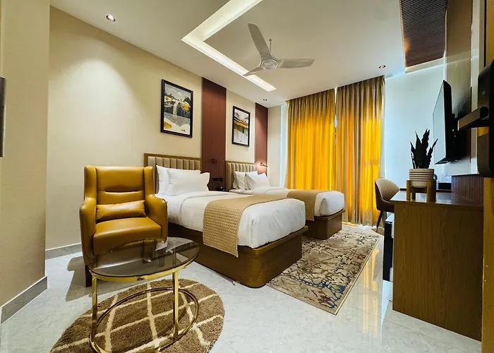 Royal Ace Boutique Hotel - Bhartiya City