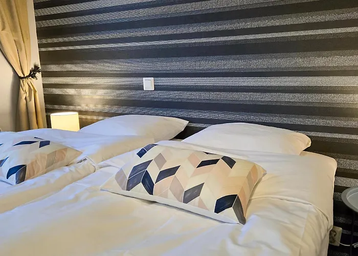 Hotel Ukkis & Safaris - A Self-Service Hotel