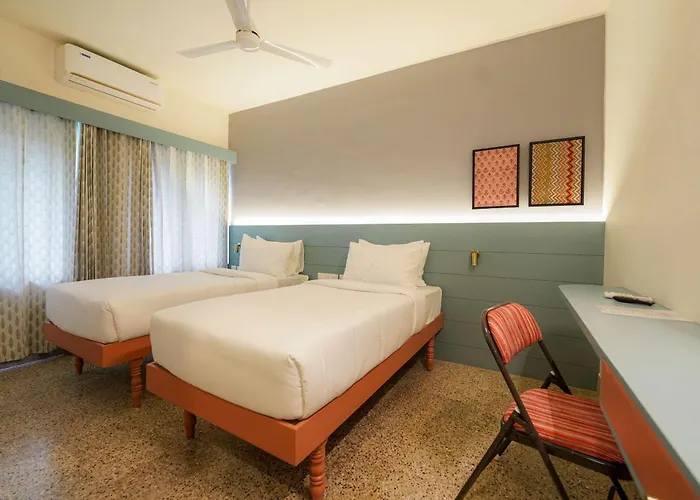 Sreenivas Lodge By Copperfolia