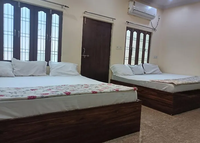 Kanha Guest House