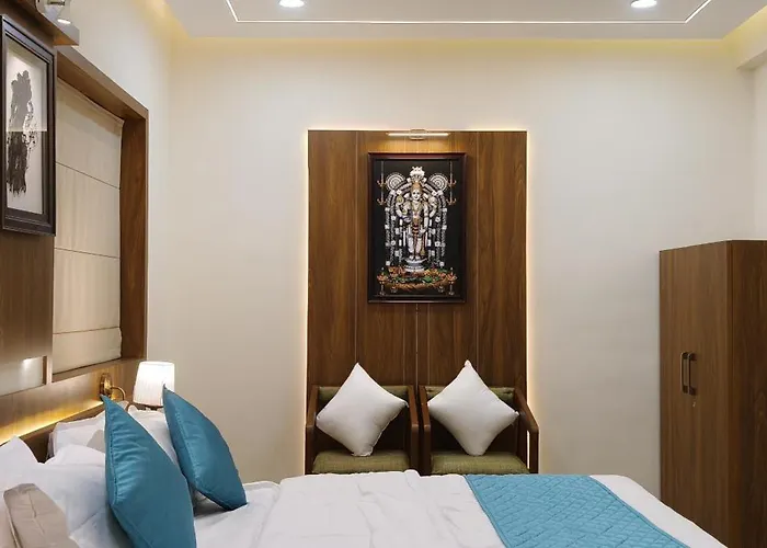Radha Madhavam Apartment'S