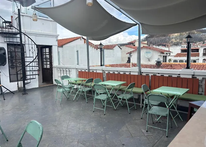 Distrito Hostal Y Gatro Bar