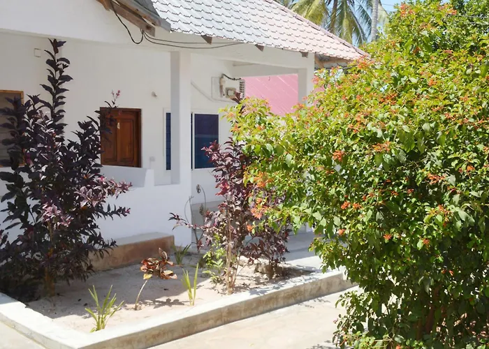 Vuai Bungalows & Restaurant