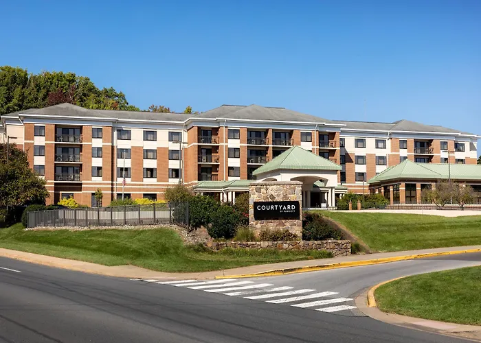 Courtyard By Marriott Newark-University Of Delaware