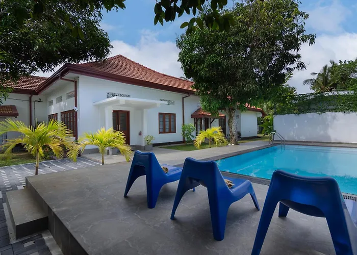 Champagne Villa