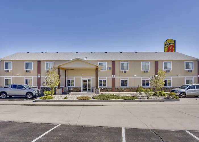 Super 8 By Wyndham Limon