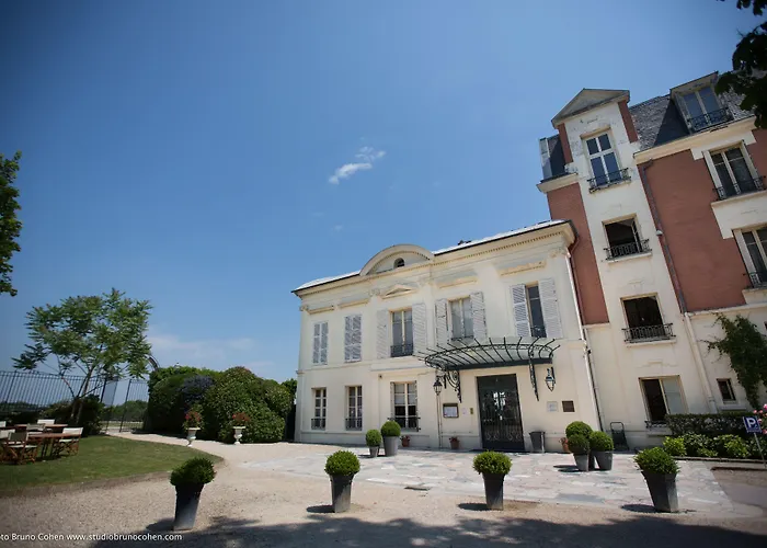 Hotel Pavillon Henri IV