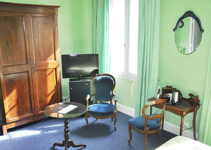 Hotel De France