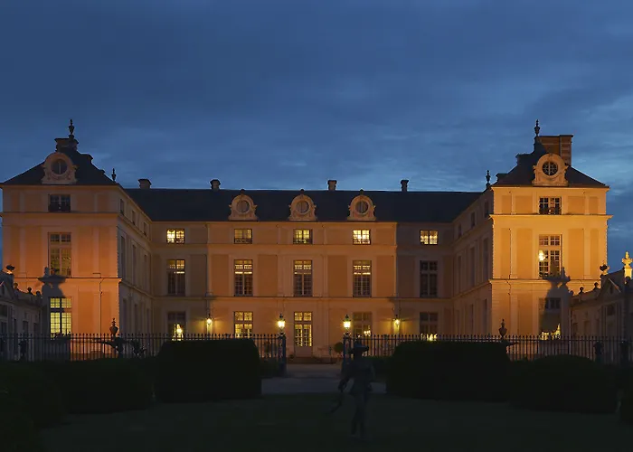 Chateau Colbert