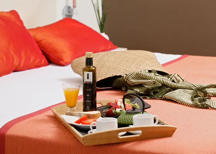Magnolia Hotel - Adults Only