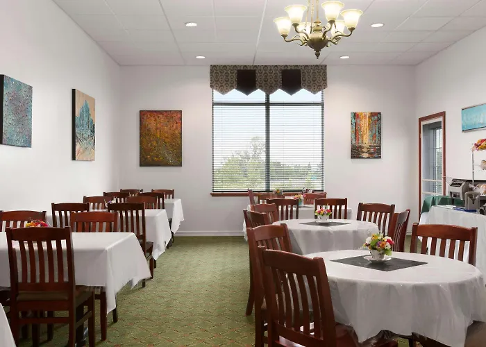 Days Inn By Wyndham Oromocto Conference Centre