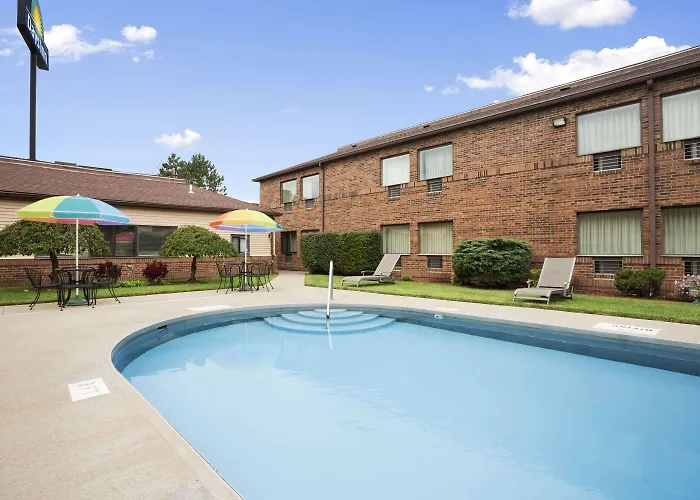 Days Inn By Wyndham Middletown