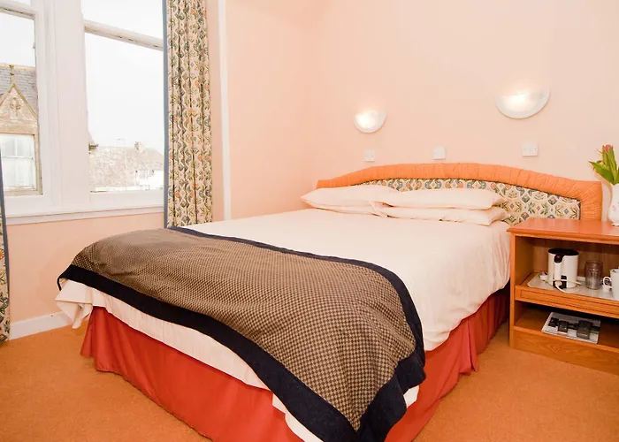 Castletown Hotel