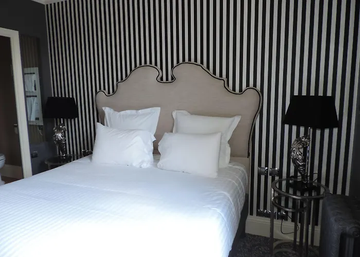 Hotel Vendome - BW Signature Collection