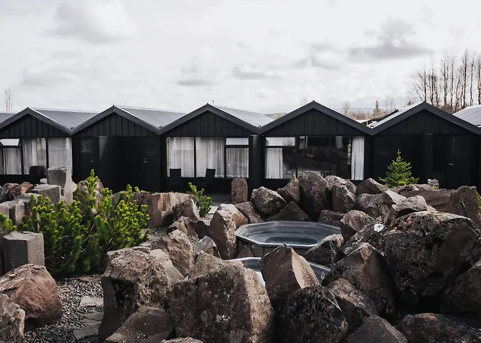 The Hill Hotel At Fluthir