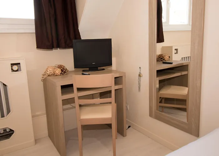Hotel Pacific