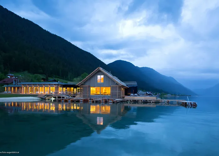 Strandhotel am Weissensee