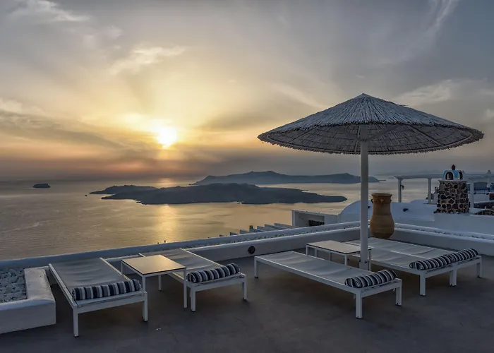 Lilium Hotel Santorini