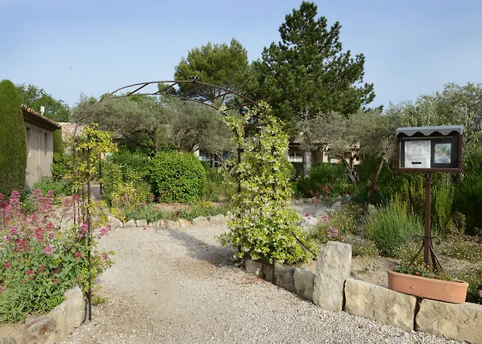 Hotel Villa Glanum Et Spa