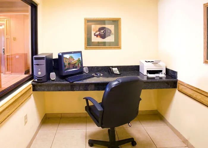 Holiday Inn Express Hotel & Suites Rio Grande City, An Ihg Hotel