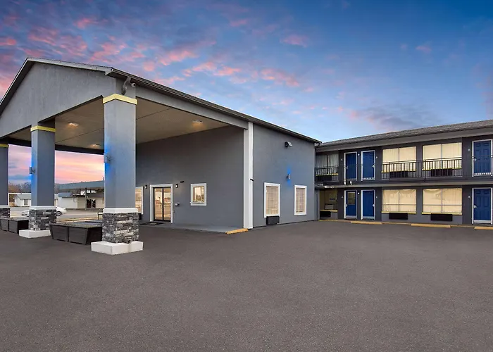 Days Inn By Wyndham Carlisle